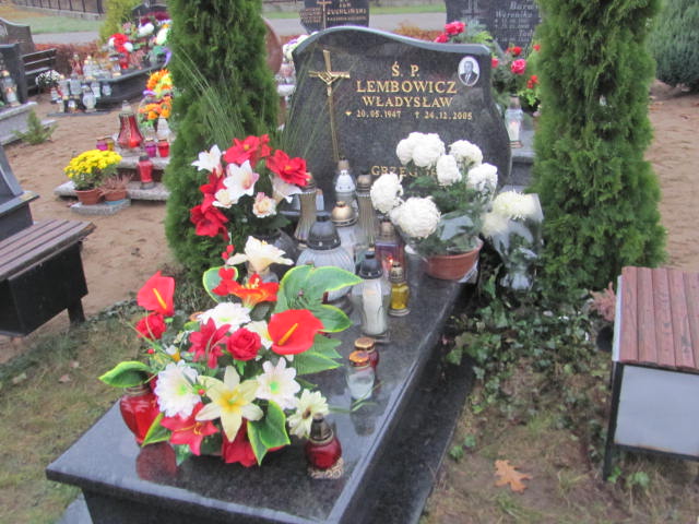 Grób WŁADYSŁAW LEMBOWICZ